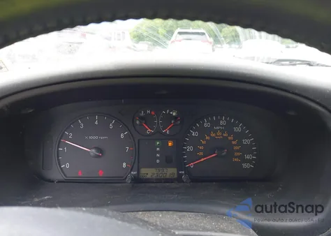 2004 Hyundai Sonata Gls/Lx from USA, damaged, VIN KMHWF35HX4A960494